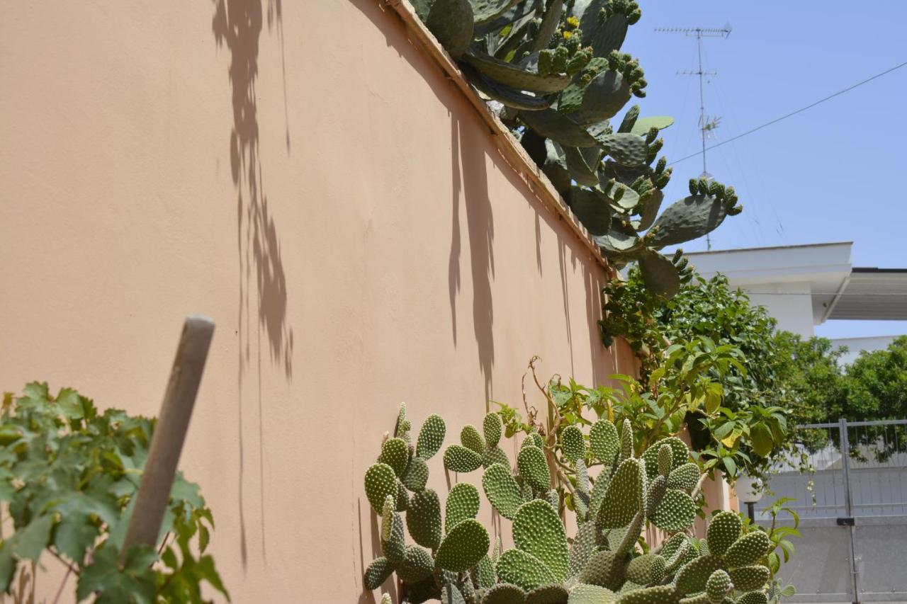 Casa Vacanza Pietro E Nina Lecce Exterior foto