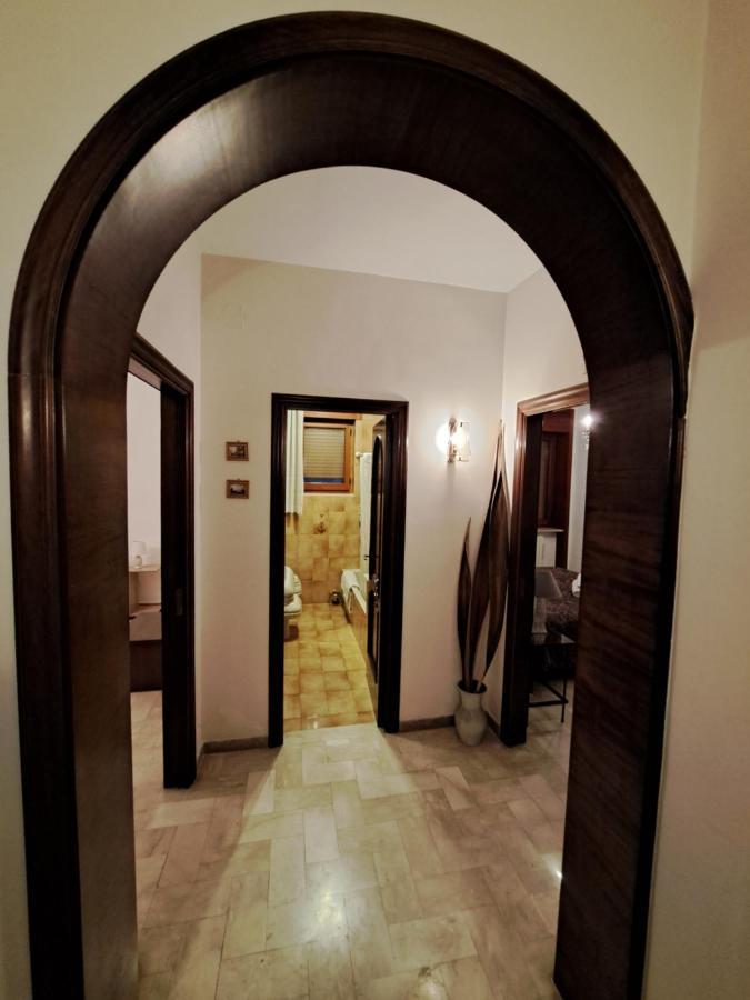 Casa Vacanza Pietro E Nina Lecce Exterior foto